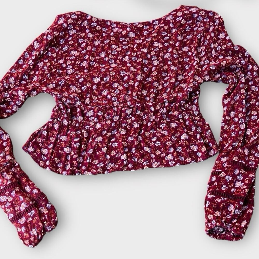 Aeropostale women’s size XS maroon, crop, drawstring, V-neck, long sleeve top